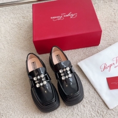 Roger Vivier Leather Shoes